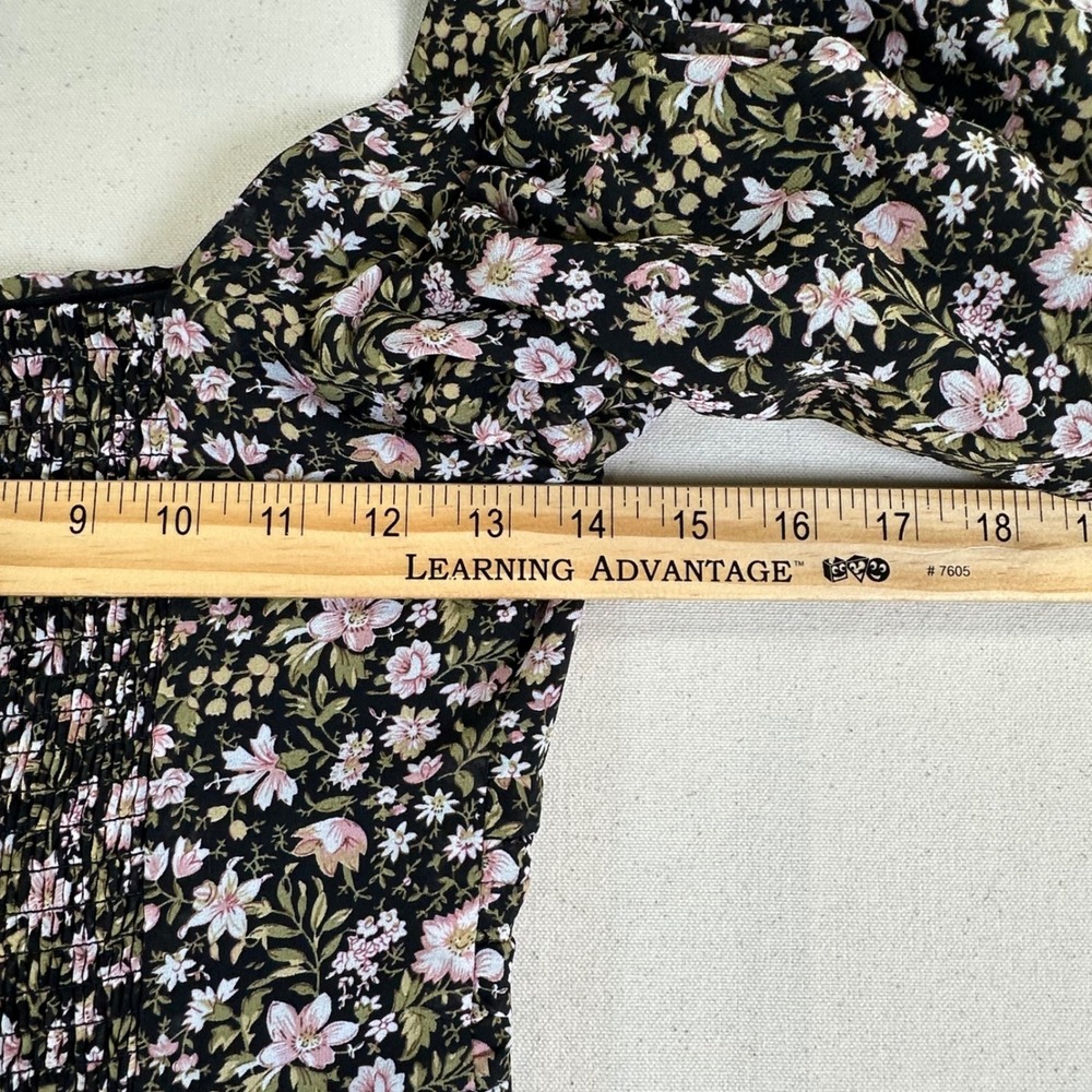 ASTR The Label Black Pink Ditsy Floral Puff Sleeve Asymmetric Midi Dress Small - Picture 8 of 12